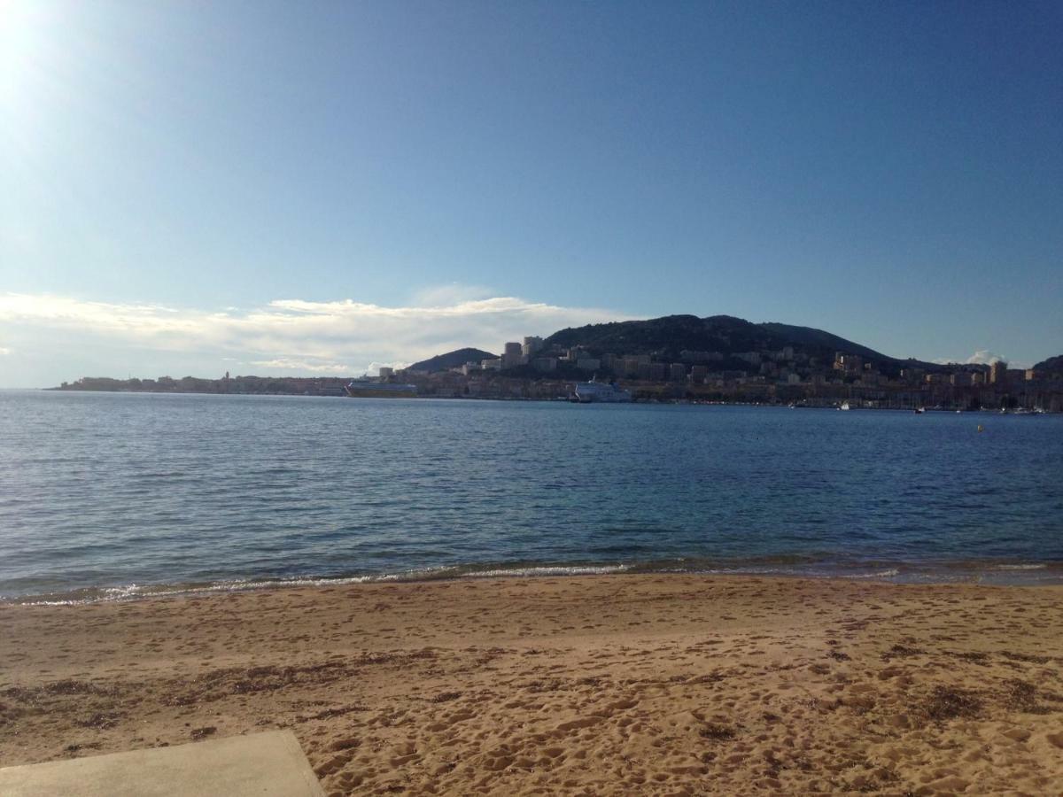 Studio Pieds Dans L'Eau Ajaccio  Luaran gambar